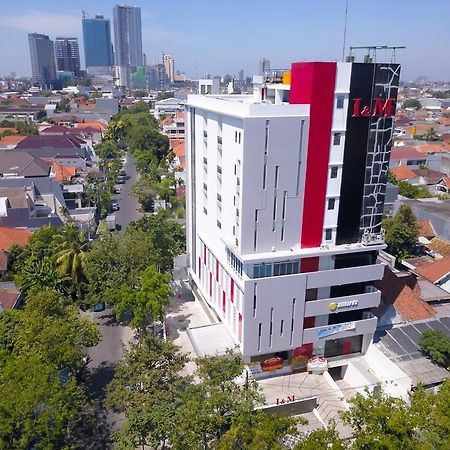 I&M Hotel Surabaya Luaran gambar