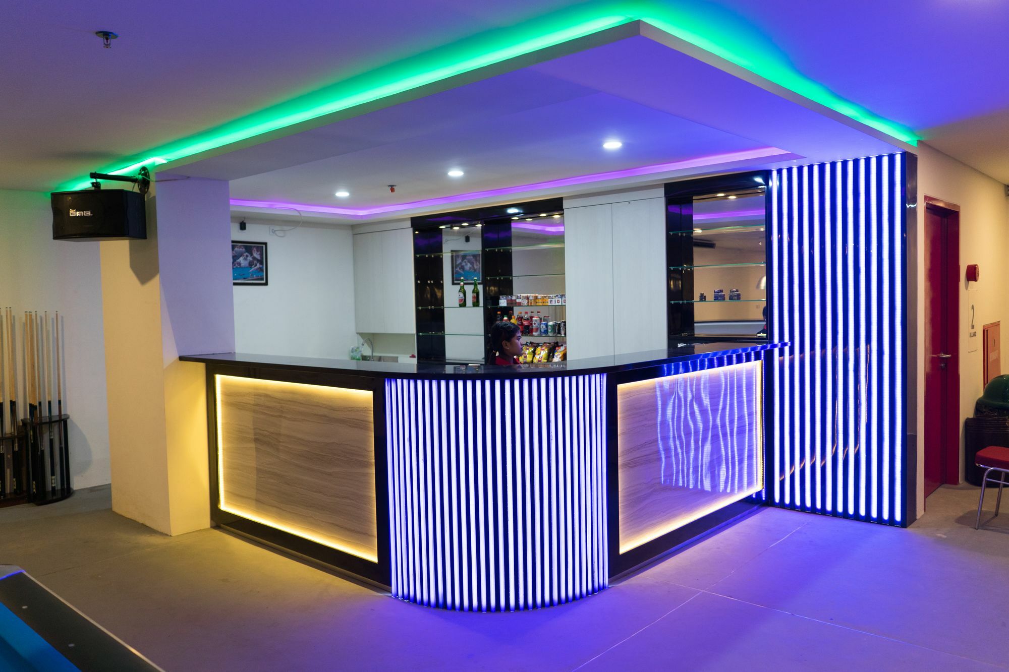 I&M Hotel Surabaya Luaran gambar